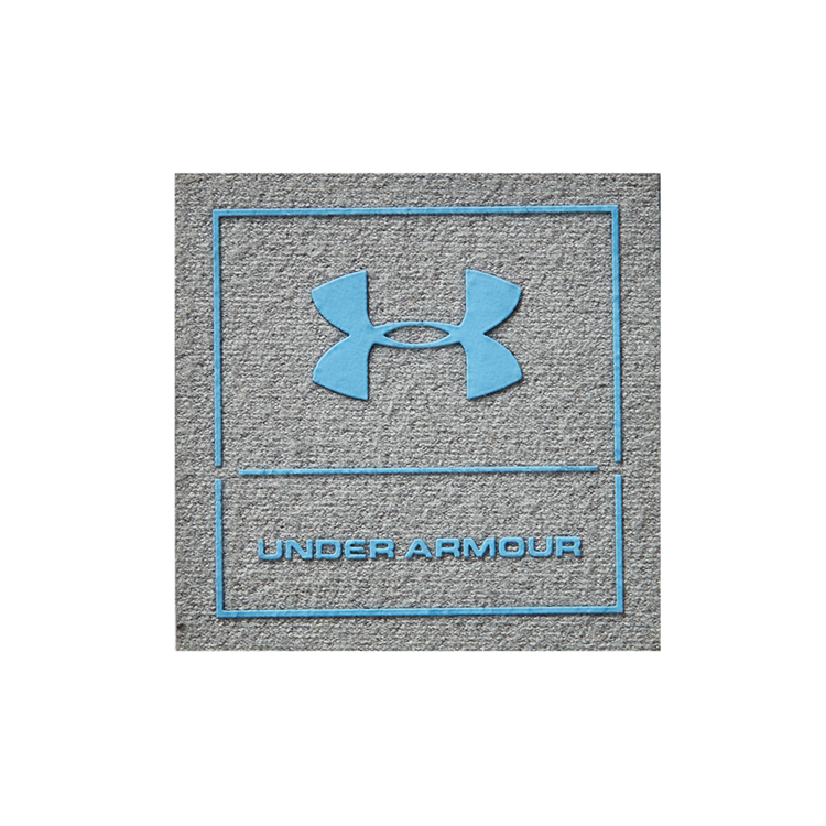 Unleash your creativity with our custom fabric badges.